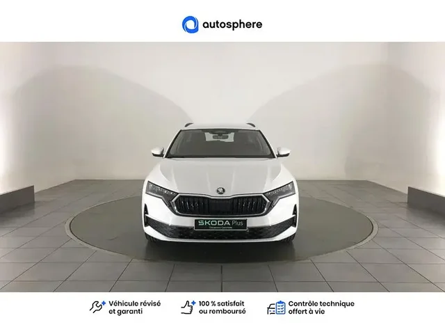 Démonstration Skoda Octavia Combi à CHAMPNIERS chez Volkswagen Angouleme