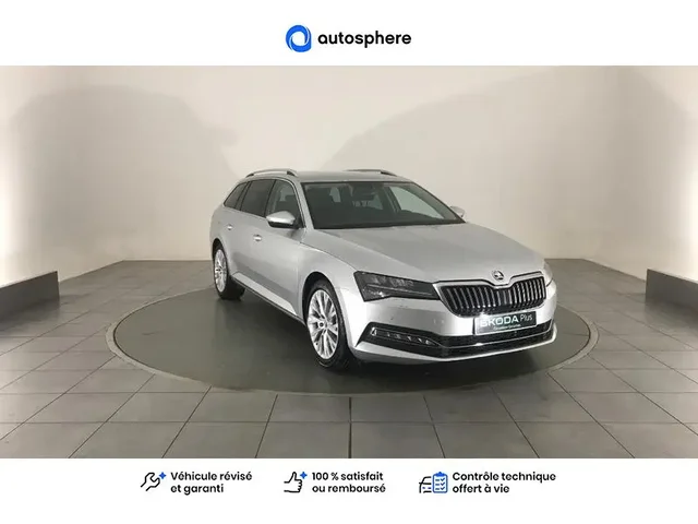 Occasion Skoda Superb Combi à CHAMPNIERS chez Volkswagen Angouleme