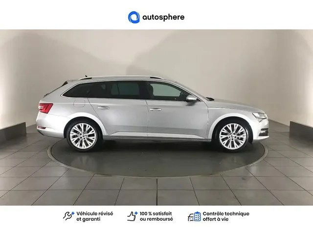 Occasion Skoda Superb Combi à CHAMPNIERS chez Volkswagen Angouleme
