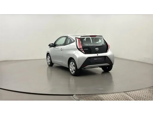 Occasion Toyota Aygo à  Nanterre, chez LEXUS NANTERRE