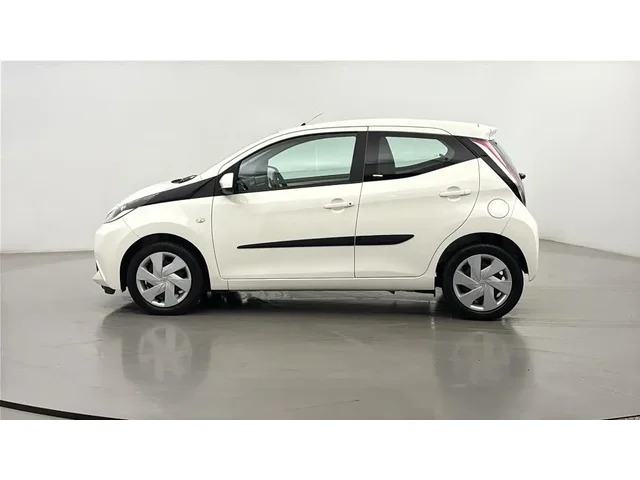 Occasion Toyota Aygo à  Nanterre, chez LEXUS NANTERRE