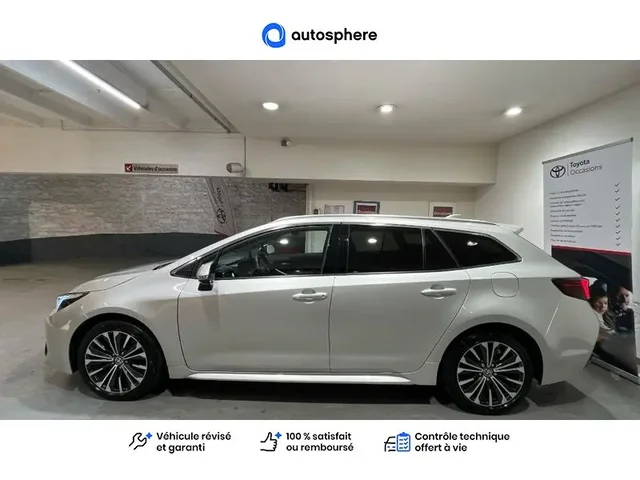 Occasion Toyota Corolla Touring Sports à  Nanterre, chez LEXUS NANTERRE