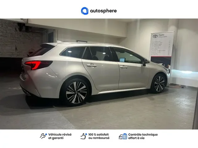 Occasion Toyota Corolla Touring Sports à  Nanterre, chez LEXUS NANTERRE
