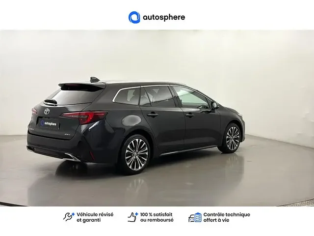 Occasion Toyota Corolla Touring Sports à La Teste-de-Buch chez Autosphere La Teste-de-Buch