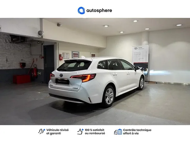 Occasion Toyota Corolla Touring Sports à  Nanterre, chez LEXUS NANTERRE