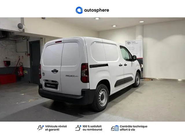 Démonstration Toyota Proace City à  Nanterre, chez LEXUS NANTERRE