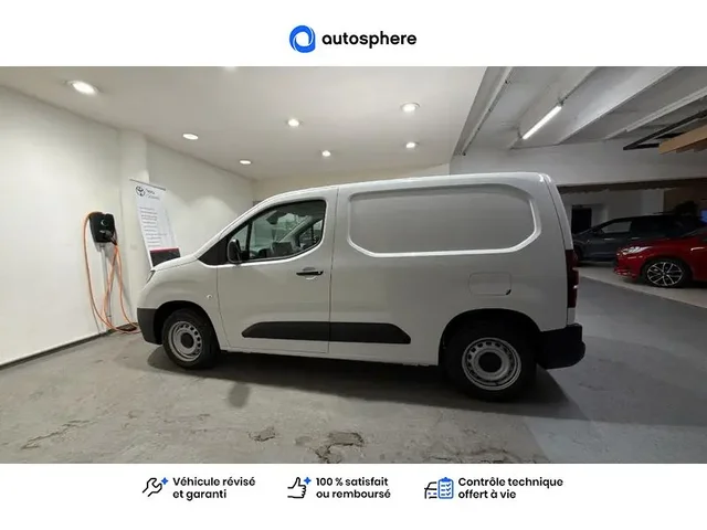 Démonstration Toyota Proace City à  Nanterre, chez LEXUS NANTERRE
