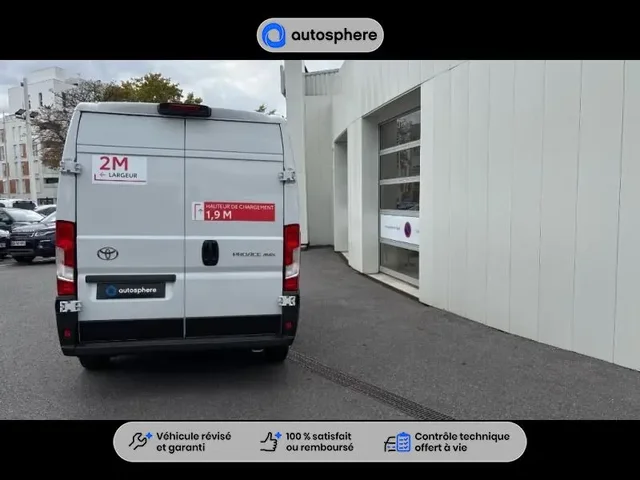 Démonstration Toyota Proace Max à  Nanterre, chez LEXUS NANTERRE