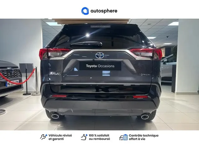 Démonstration Toyota Rav4 à  Nanterre, chez LEXUS NANTERRE