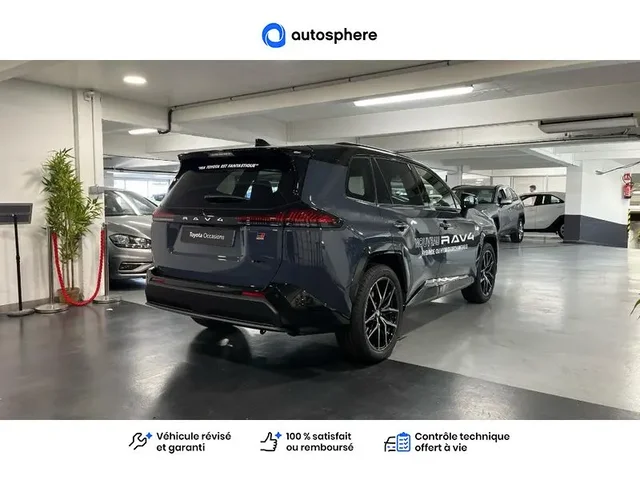 Démonstration Toyota Rav4 à  Nanterre, chez LEXUS NANTERRE