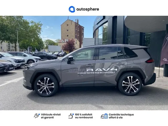 Démonstration Toyota Rav4 à  Nanterre, chez LEXUS NANTERRE