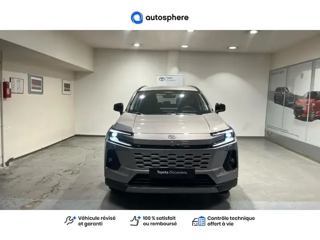 Démonstration Toyota Rav4 à  Nanterre, chez LEXUS NANTERRE