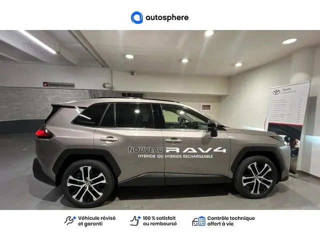 Démonstration Toyota Rav4 à  Nanterre, chez LEXUS NANTERRE