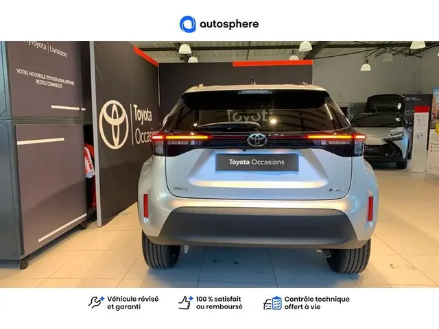 Démonstration Toyota Yaris Cross à VENISSIEUX chez TOYOTA LYON SUD 