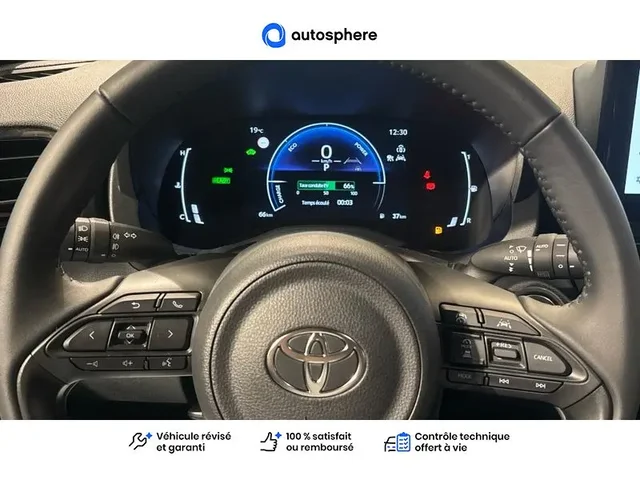 Démonstration Toyota Yaris Cross à  Nanterre, chez LEXUS NANTERRE