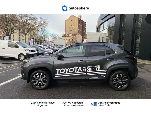 Démonstration Toyota Yaris Cross à  Nanterre, chez LEXUS NANTERRE