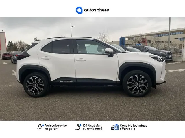 Démonstration Toyota Yaris Cross à VENISSIEUX chez TOYOTA LYON SUD 