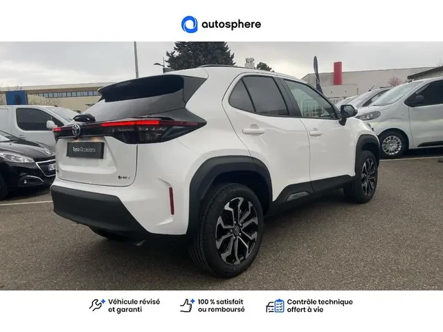 Démonstration Toyota Yaris Cross à VENISSIEUX chez TOYOTA LYON SUD 