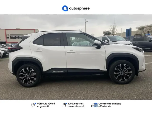 Démonstration Toyota Yaris Cross à VENISSIEUX chez TOYOTA LYON SUD 