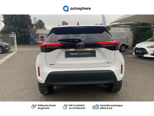 Démonstration Toyota Yaris Cross à VENISSIEUX chez TOYOTA LYON SUD 