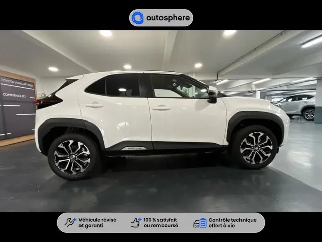 Démonstration Toyota Yaris Cross à  Nanterre, chez LEXUS NANTERRE