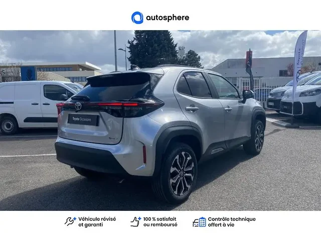 Démonstration Toyota Yaris Cross à VENISSIEUX chez TOYOTA LYON SUD 