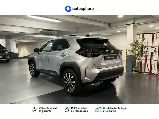 Démonstration Toyota Yaris Cross à  Nanterre, chez LEXUS NANTERRE