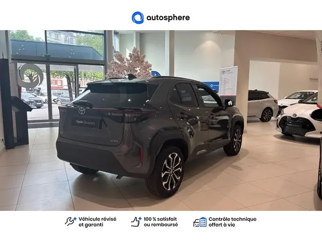 Démonstration Toyota Yaris Cross à  Nanterre, chez LEXUS NANTERRE