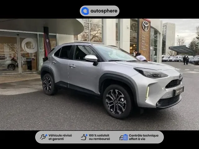 Démonstration Toyota Yaris Cross à  Nanterre, chez LEXUS NANTERRE