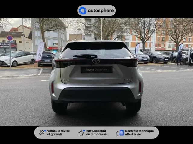 Démonstration Toyota Yaris Cross à  Nanterre, chez LEXUS NANTERRE