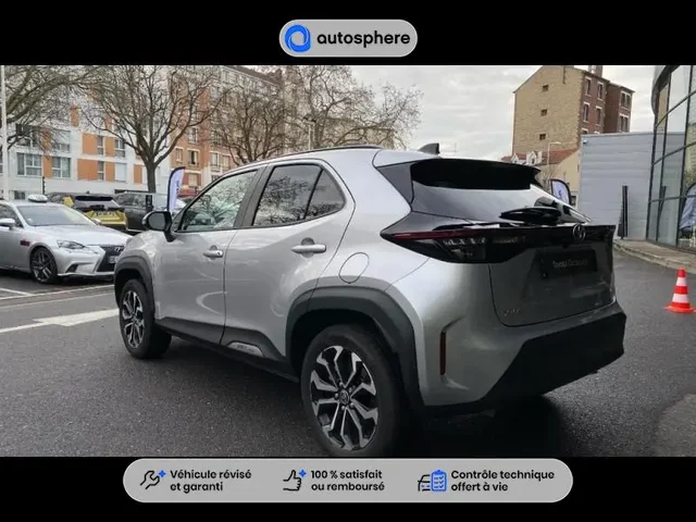 Démonstration Toyota Yaris Cross à  Nanterre, chez LEXUS NANTERRE