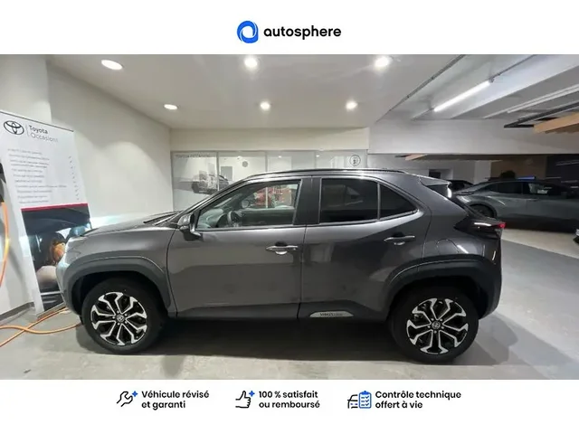 Démonstration Toyota Yaris Cross à  Nanterre, chez LEXUS NANTERRE