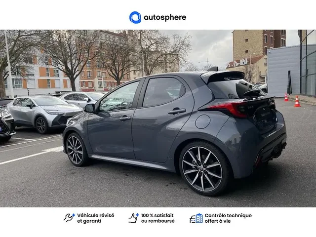 Démonstration Toyota Yaris à  Nanterre, chez LEXUS NANTERRE