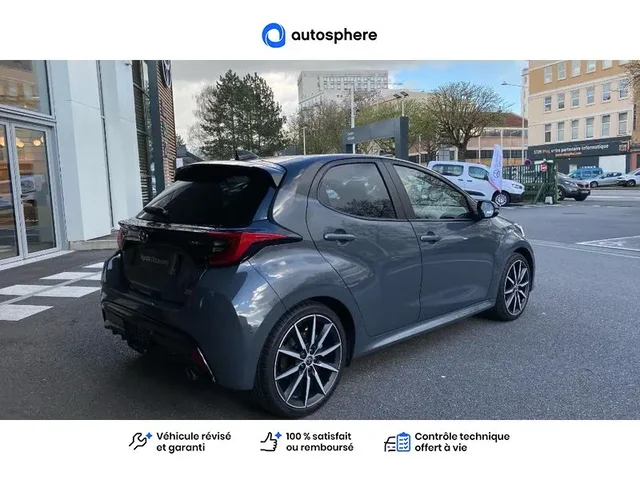 Démonstration Toyota Yaris à  Nanterre, chez LEXUS NANTERRE