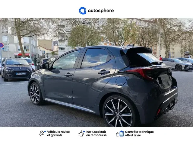 Démonstration Toyota Yaris à  Nanterre, chez LEXUS NANTERRE