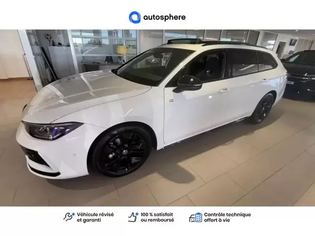 Démonstration Volkswagen Passat Sw à CHAMPNIERS chez Volkswagen Angouleme