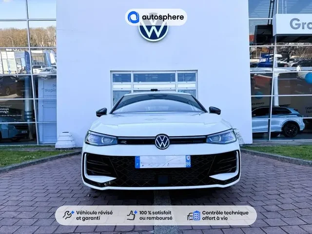 Démonstration Volkswagen Passat Sw à CHAMPNIERS chez Volkswagen Angouleme