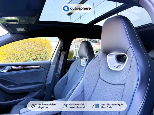 Démonstration Volkswagen Passat Sw à CHAMPNIERS chez Volkswagen Angouleme