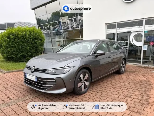 Démonstration Volkswagen Passat Sw à CHAMPNIERS chez Volkswagen Angouleme