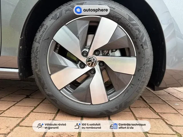 Démonstration Volkswagen Passat Sw à CHAMPNIERS chez Volkswagen Angouleme