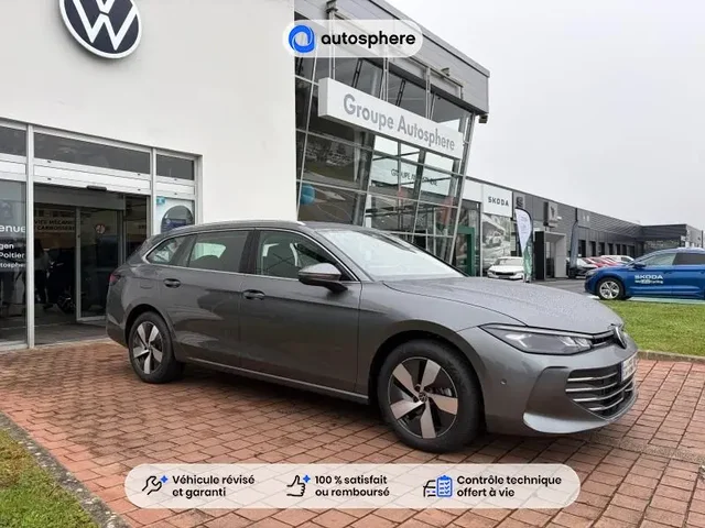 Démonstration Volkswagen Passat Sw à CHAMPNIERS chez Volkswagen Angouleme