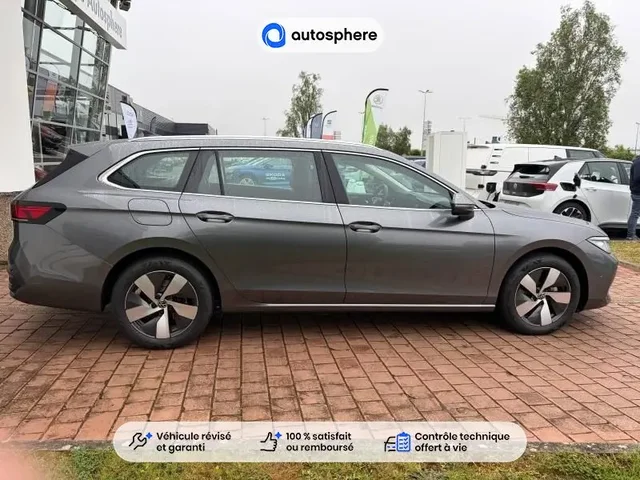 Démonstration Volkswagen Passat Sw à CHAMPNIERS chez Volkswagen Angouleme