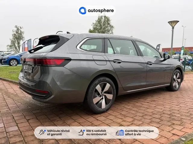 Démonstration Volkswagen Passat Sw à CHAMPNIERS chez Volkswagen Angouleme