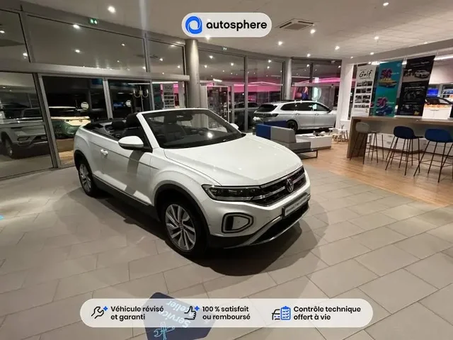 Démonstration Volkswagen T-Roc Cabriolet à CHAMPNIERS chez Volkswagen Angouleme