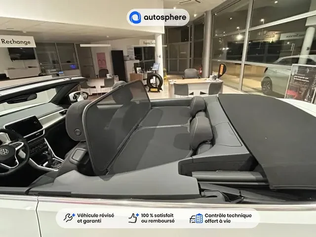 Démonstration Volkswagen T-Roc Cabriolet à CHAMPNIERS chez Volkswagen Angouleme