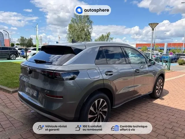 Démonstration Volkswagen T-Roc à CHAMPNIERS chez Volkswagen Angouleme