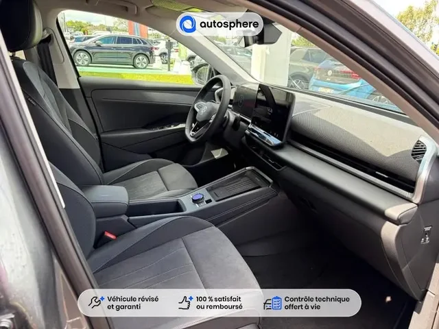 Démonstration Volkswagen T-Roc à CHAMPNIERS chez Volkswagen Angouleme