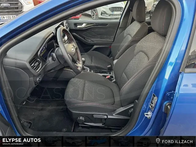 Occasion FORD Focus à  chez Elypse Autos
