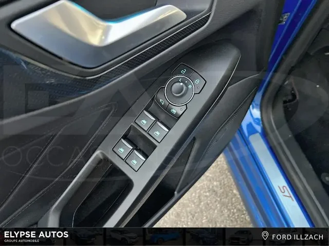 Occasion FORD Focus à  chez Elypse Autos