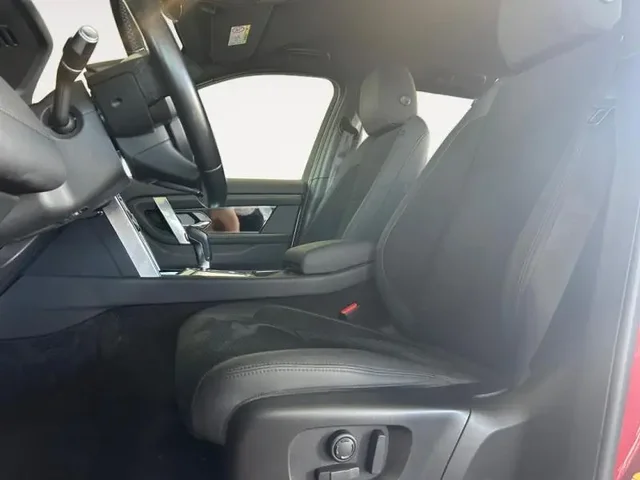 Occasion LAND-ROVER Discovery Sport à  chez Elypse Autos